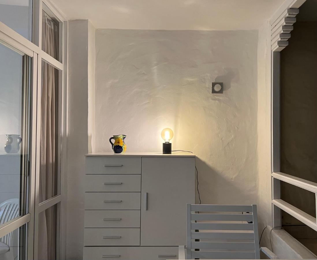 Yumbo Sunset Suite Tanife - 50M From Yumbo ปลายา เดล อิงเกลส ภายนอก รูปภาพ